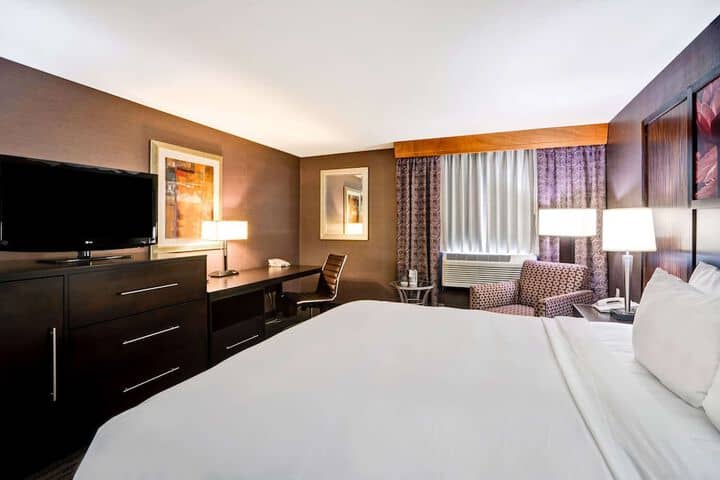 Room 15 of 57