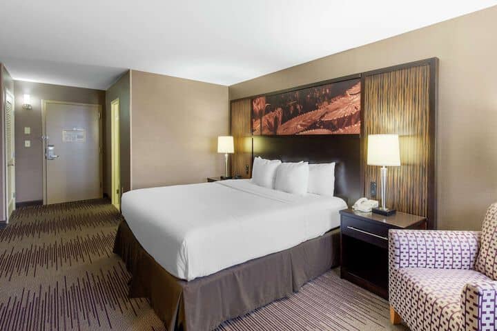 Room 21 of 57